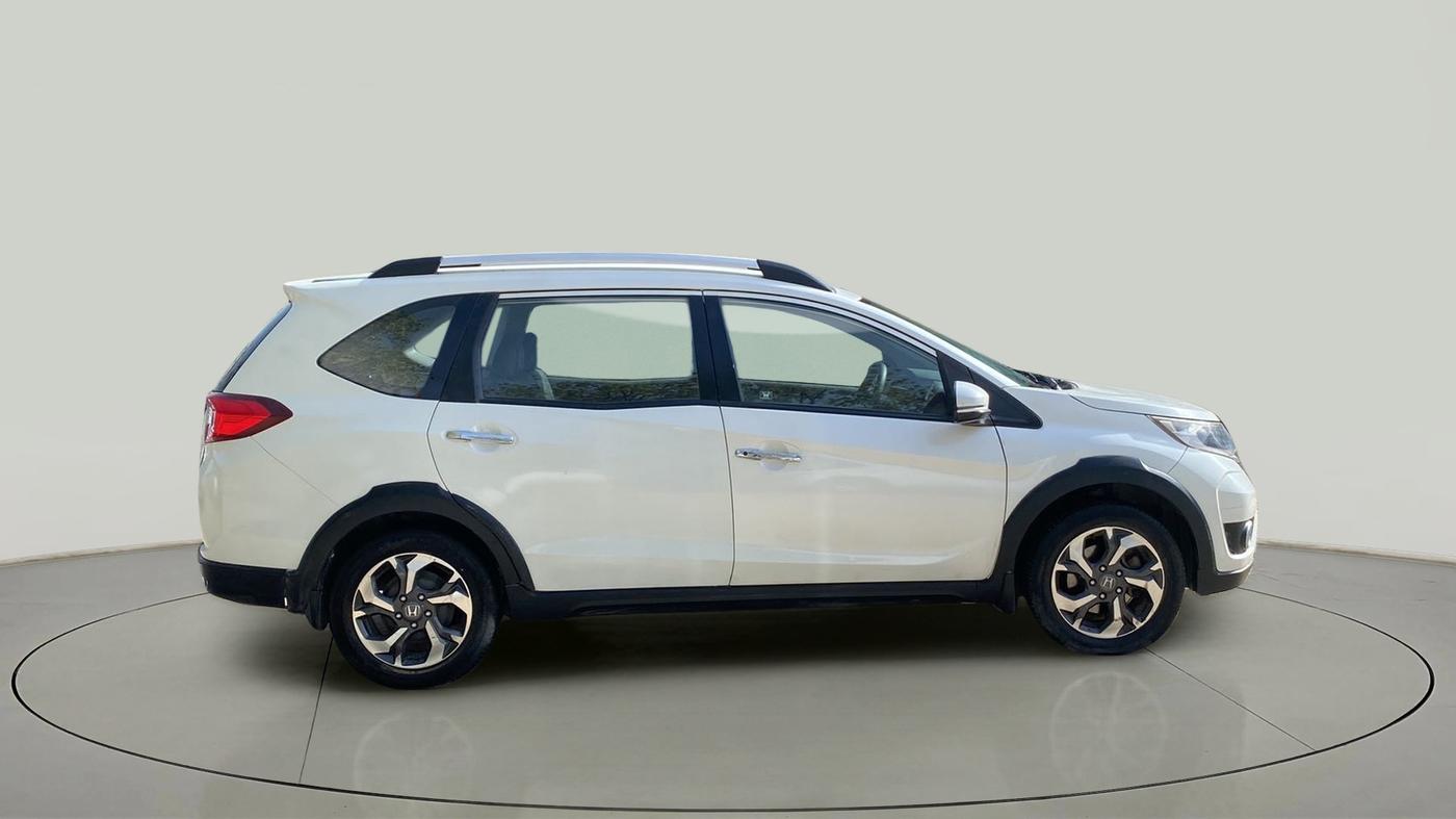 2017 Honda BR-V 1.5L I-VTEC V, Petrol, Manual, 51,031 km, Right Side View