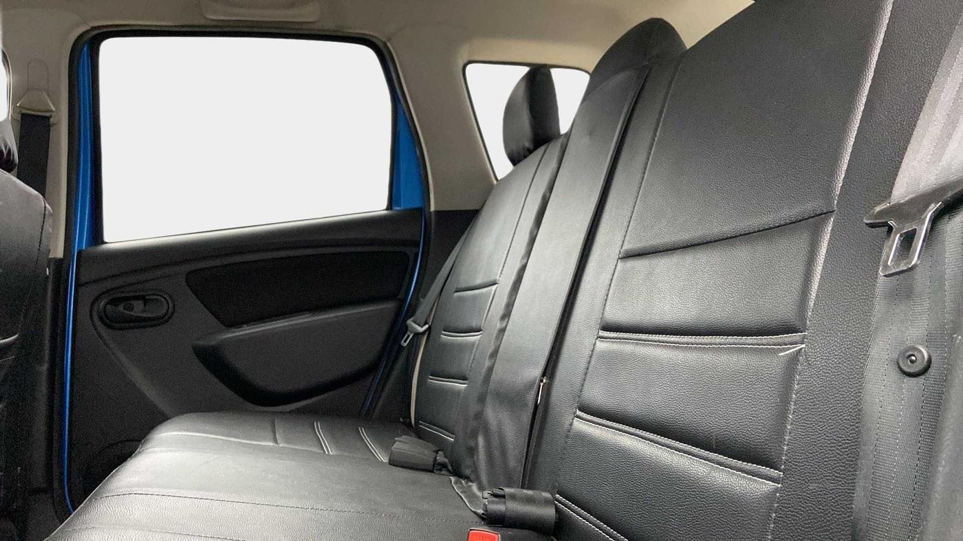 2019 Renault Duster 110 PS RXS MT DIESEL, Diesel, Manual, 40,838 km, Right Side Rear Door Cabin
