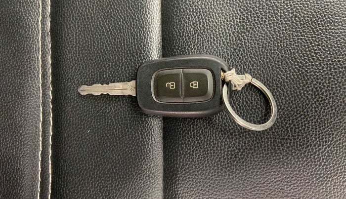 2019 Renault Duster 110 PS RXS MT DIESEL, Diesel, Manual, 40,838 km, Key Close Up