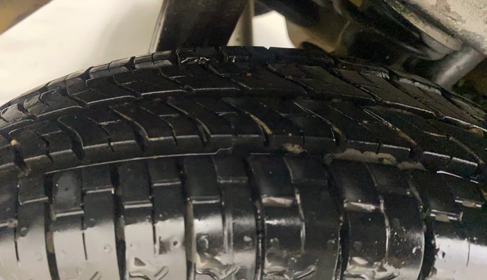 2013 Maruti Alto 800 LXI, Petrol, Manual, 48,203 km, Right Rear Tyre Tread