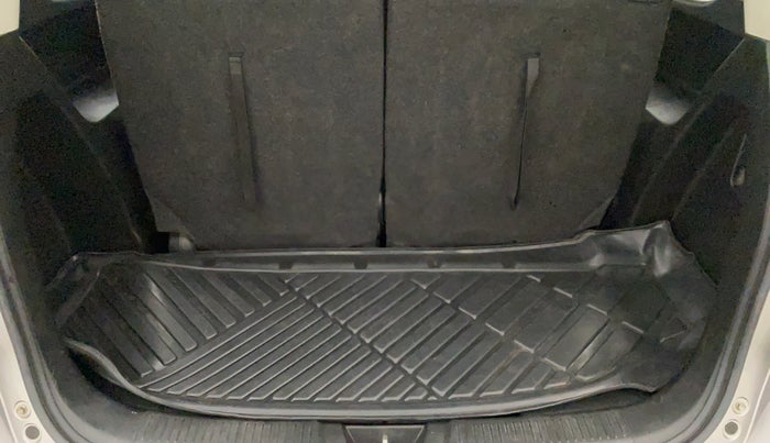 2021 Maruti XL6 ALPHA MT, Petrol, Manual, 55,714 km, Boot Inside