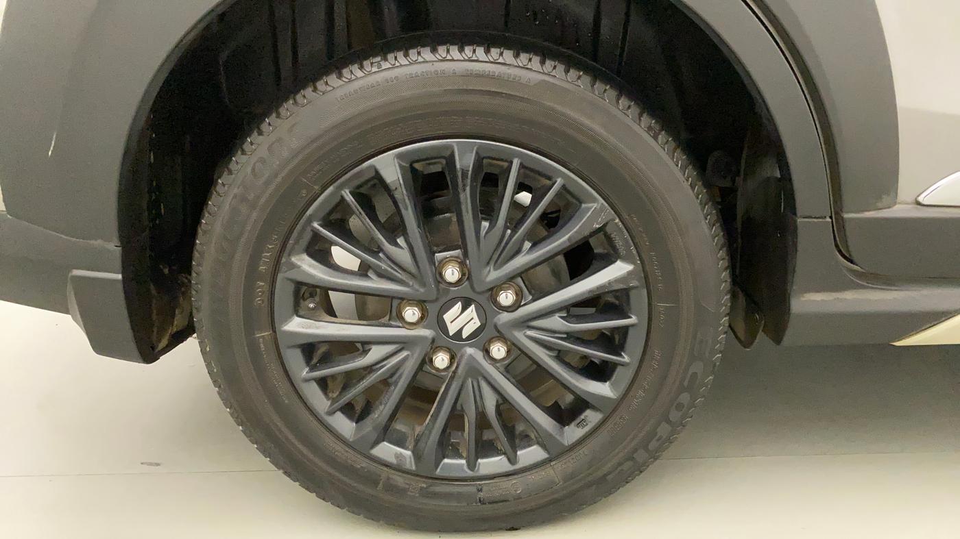 2021 Maruti XL6 ALPHA MT, Petrol, Manual, 55,714 km, Right Rear Wheel