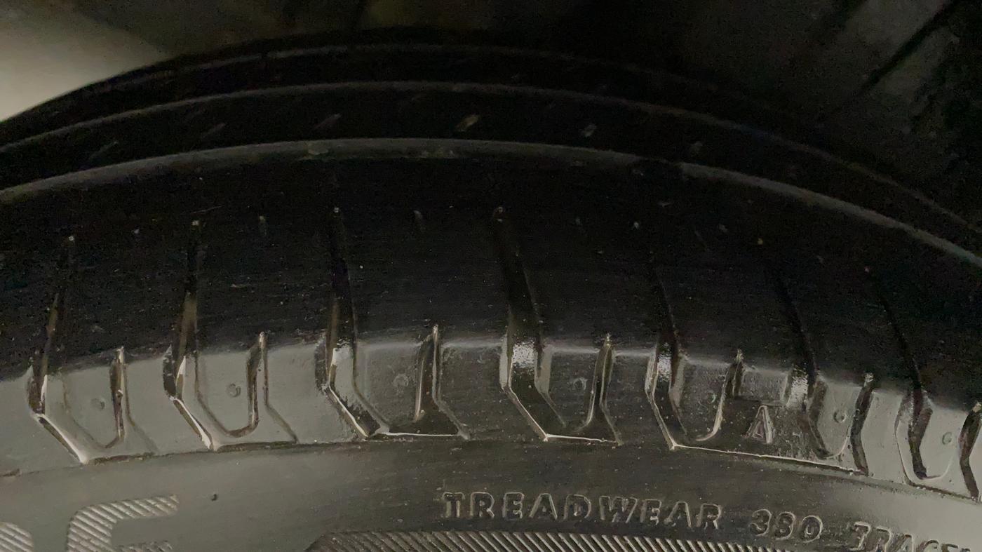 2021 Maruti XL6 ALPHA MT, Petrol, Manual, 55,714 km, Right Rear Tyre Tread
