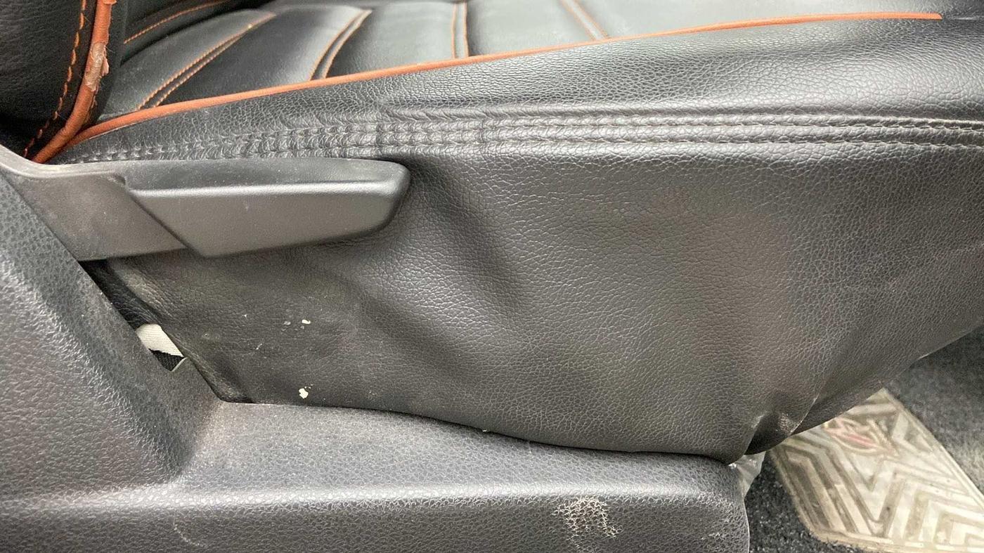 2019 Renault Duster RXS OPT CVT, Petrol, Automatic, 25,864 km, Driver Side Adjustment Panel
