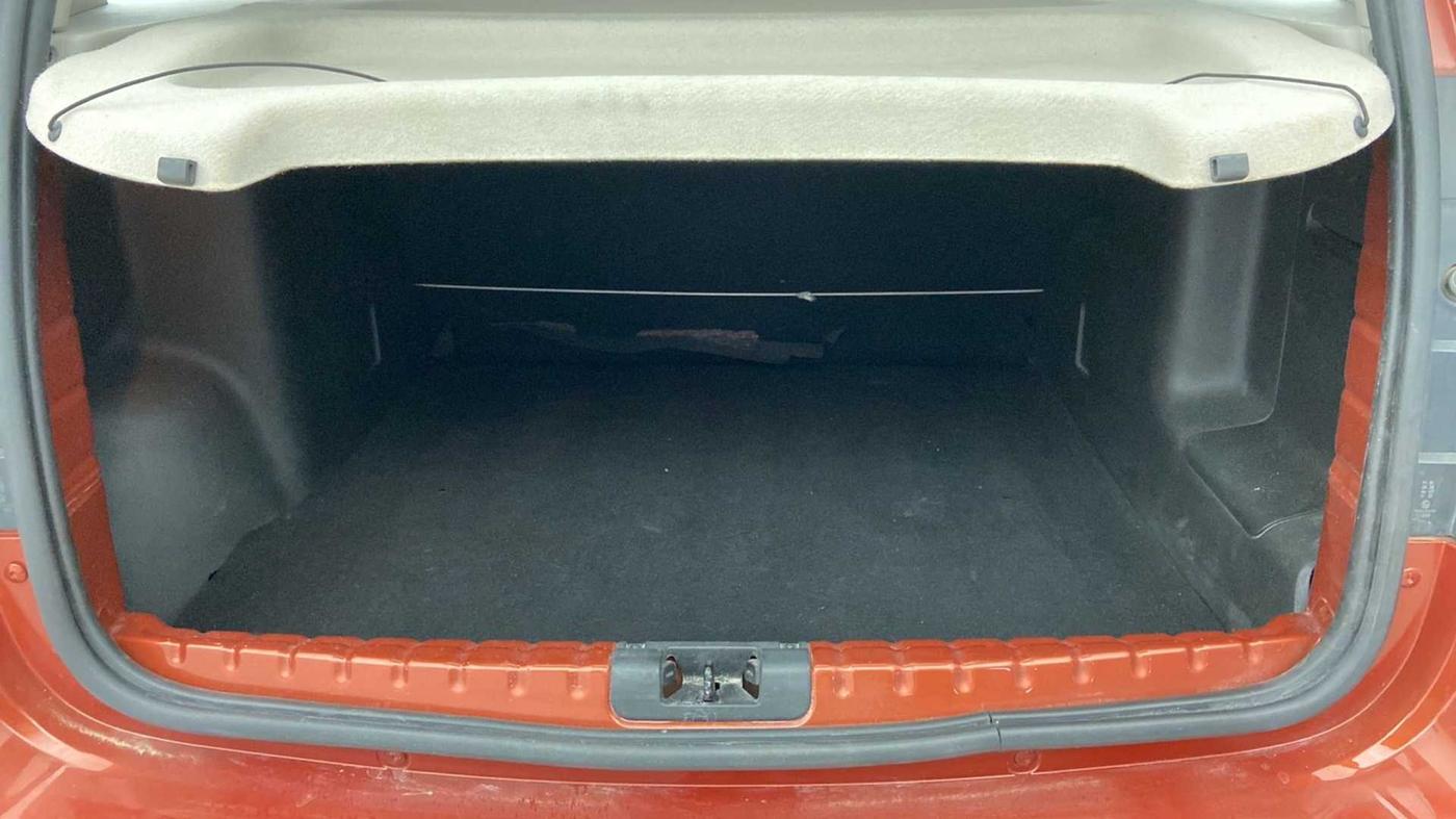 2019 Renault Duster RXS OPT CVT, Petrol, Automatic, 25,864 km, Boot Inside