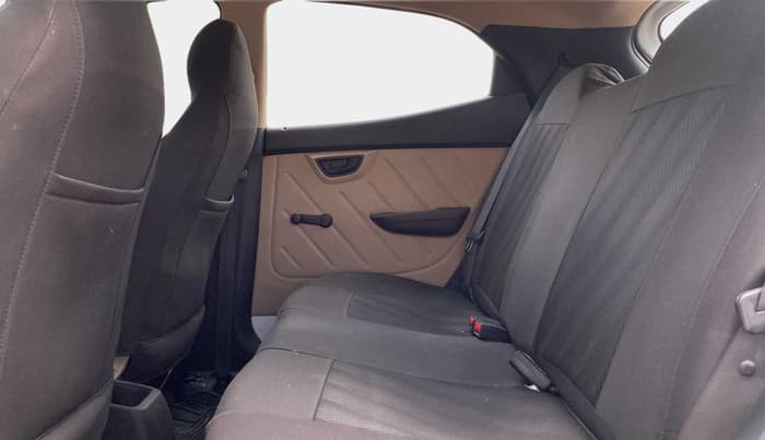 2017 Hyundai Eon ERA +, Petrol, Manual, 15,742 km, Right Side Rear Door Cabin