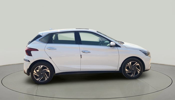 2021 Hyundai NEW I20 ASTA (O) 1.5 CRDI MT, Diesel, Manual, 22,678 km, Right Side View