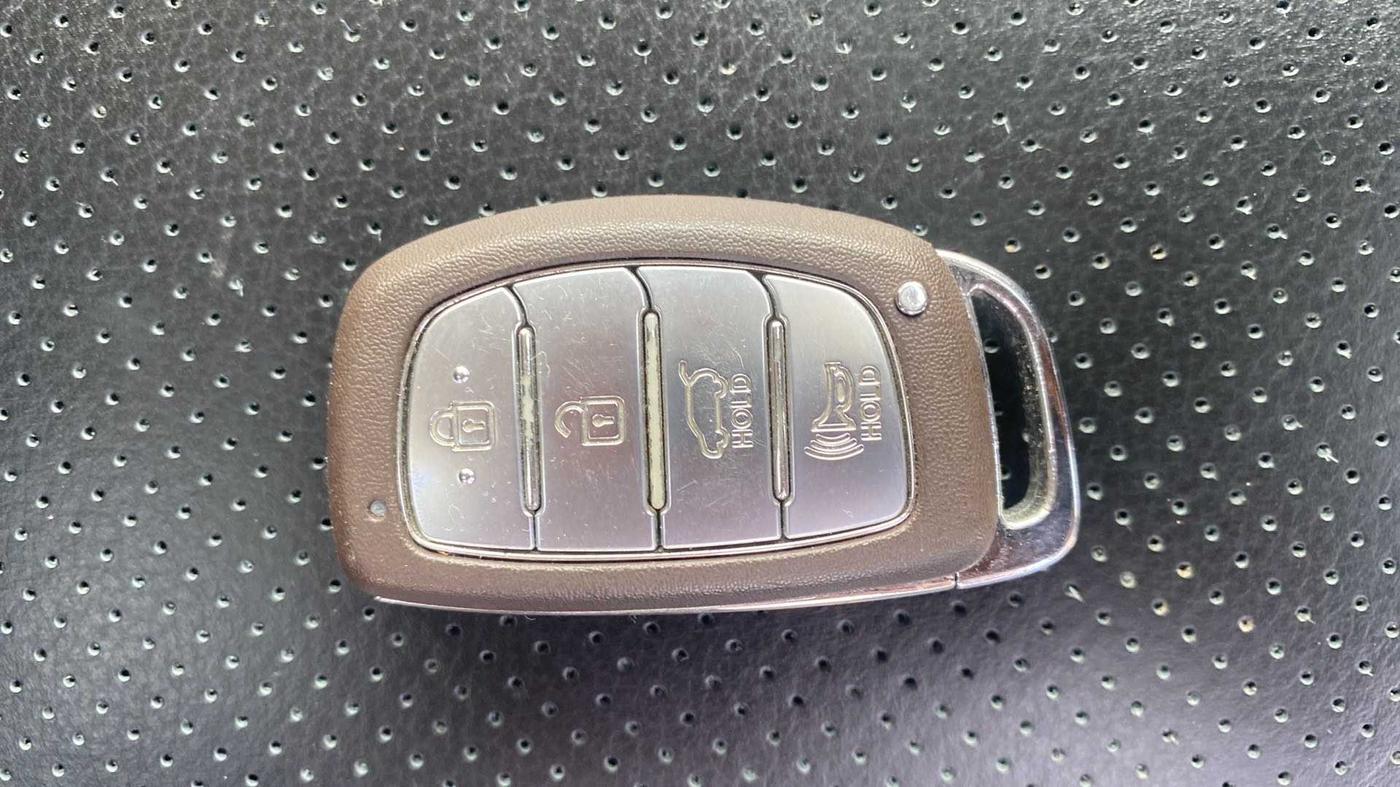 2021 Hyundai NEW I20 ASTA (O) 1.5 CRDI MT, Diesel, Manual, 22,678 km, Key Close Up