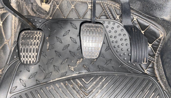 2020 Tata NEXON XZ PETROL, Petrol, Manual, 52,207 km, Pedals