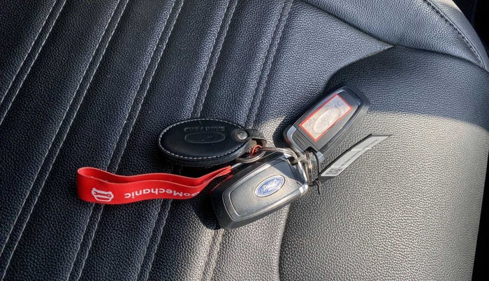 2018 Ford FREESTYLE TITANIUM 1.2 PETROL, Petrol, Manual, 45,188 km, Key Close Up
