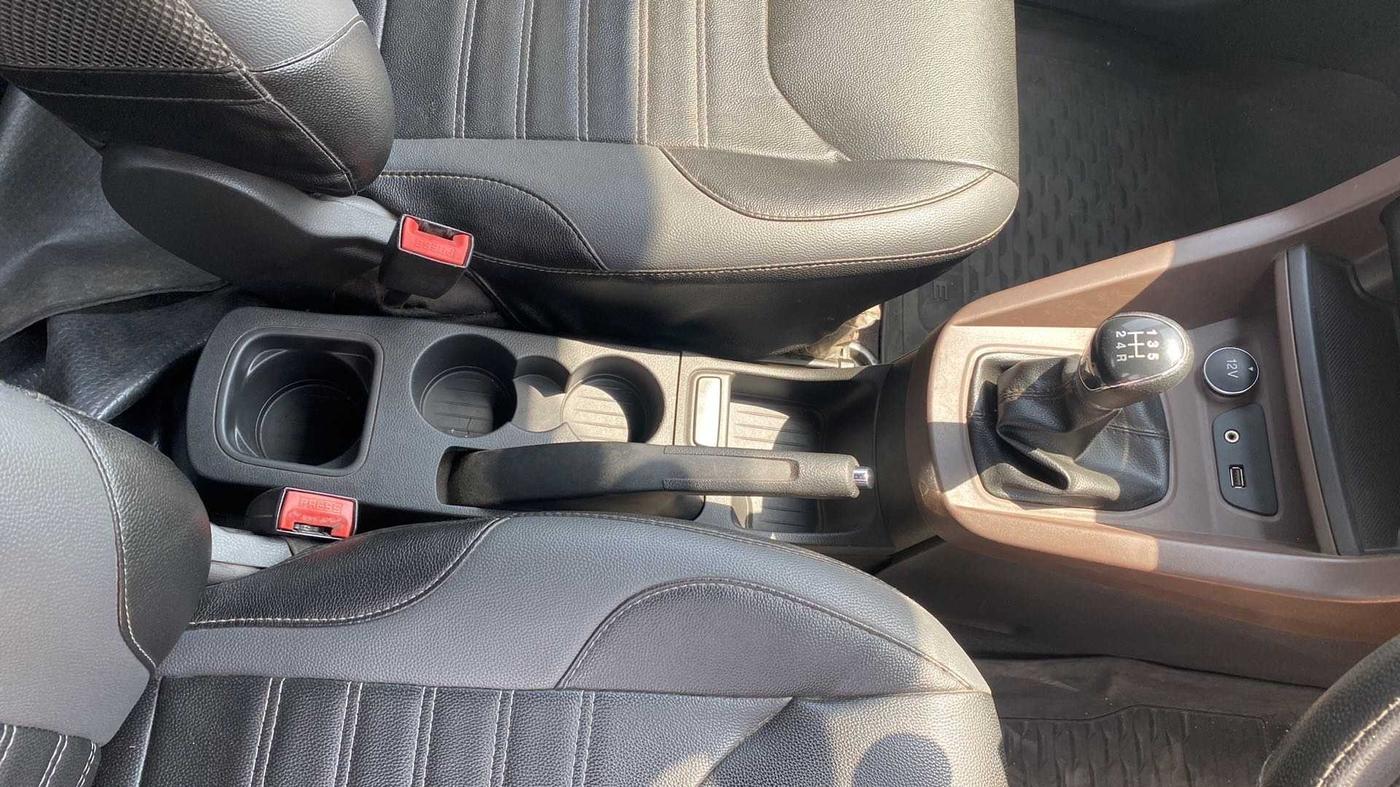 2018 Ford FREESTYLE TITANIUM 1.2 PETROL, Petrol, Manual, 45,188 km, Gear Lever
