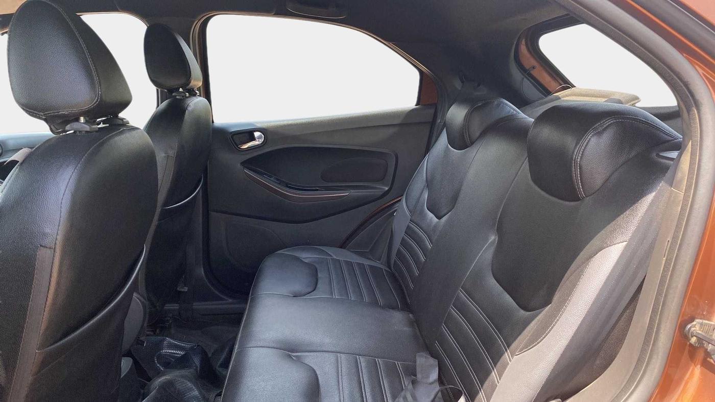 2018 Ford FREESTYLE TITANIUM 1.2 PETROL, Petrol, Manual, 45,188 km, Right Side Rear Door Cabin