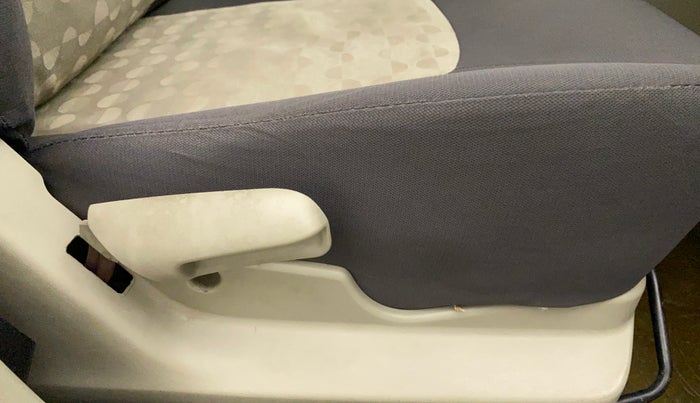 2015 Maruti Celerio VXI, Petrol, Manual, 20,656 km, Driver Side Adjustment Panel