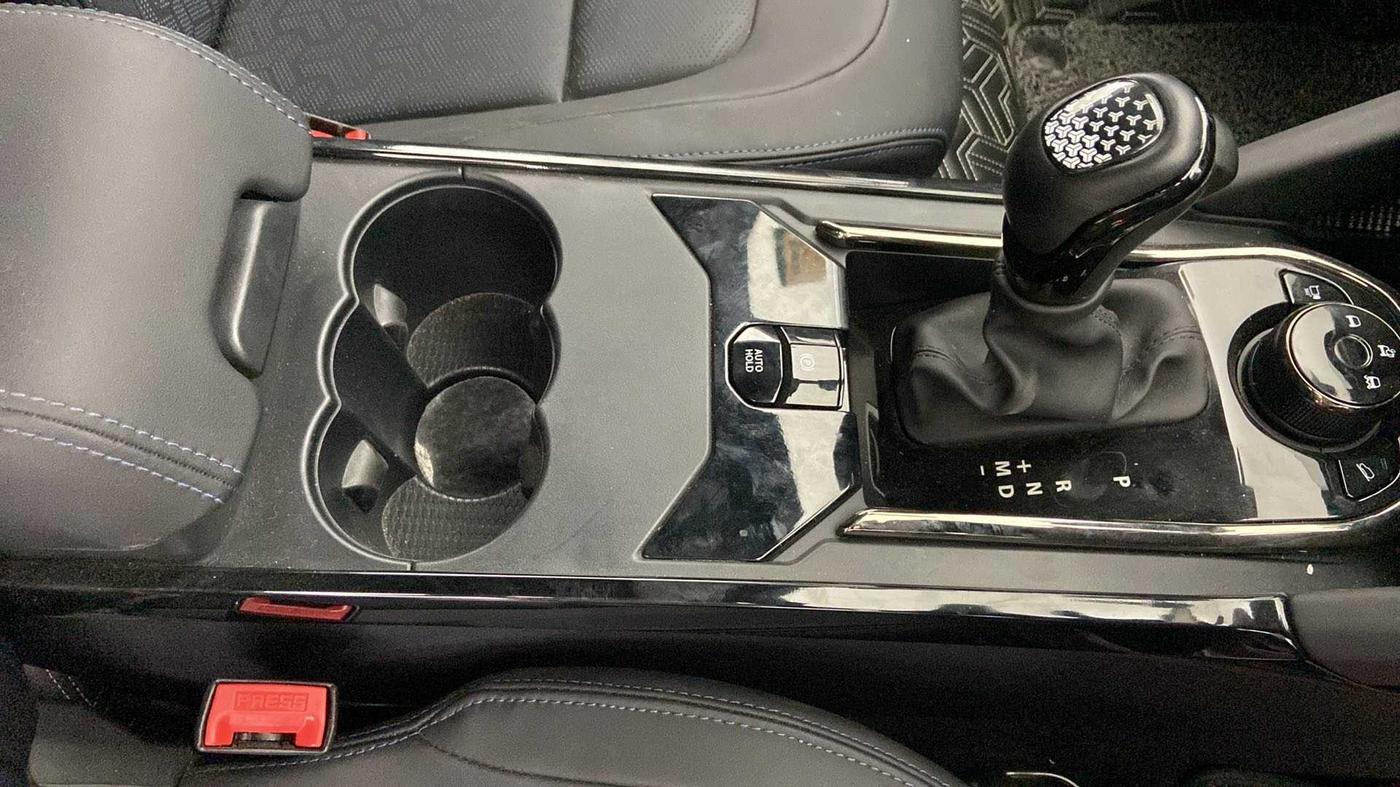 2023 Tata Harrier XZA PLUS 2.0L DARK EDITION, Diesel, Automatic, 15,453 km, Gear Lever