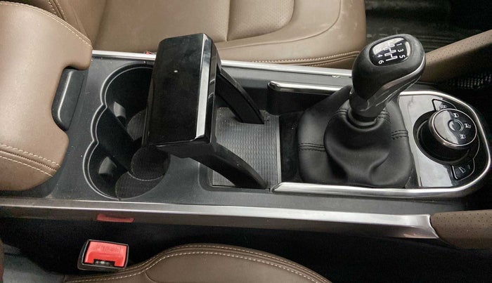 2019 Tata Harrier XZ 2.0L, Diesel, Manual, 36,052 km, Gear Lever