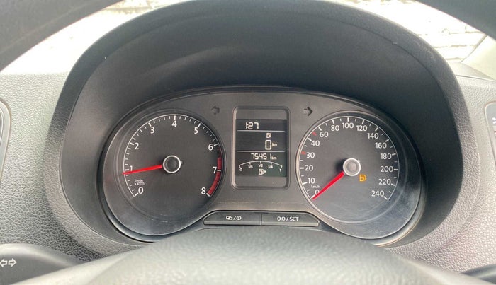 2016 Volkswagen Polo COMFORTLINE 1.2L, Petrol, Manual, 75,464 km, Odometer Image