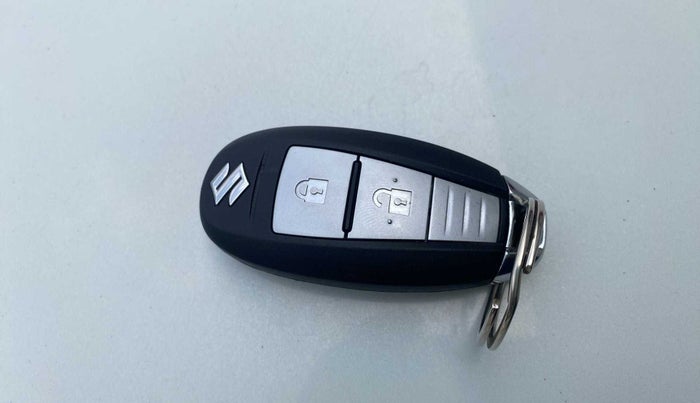 2017 Maruti IGNIS ALPHA 1.2, Petrol, Manual, 53,480 km, Key Close Up