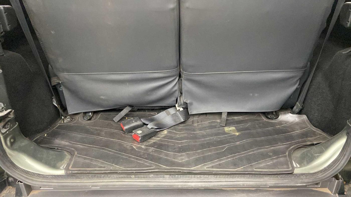 2022 Mahindra Thar LX  P 4WD AT CONVERTIBLE, Petrol, Automatic, 15,519 km, Boot Inside