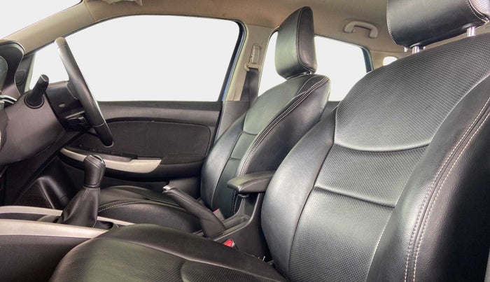 2015 Maruti Baleno ZETA PETROL 1.2, Petrol, Manual, 67,817 km, Right Side Front Door Cabin