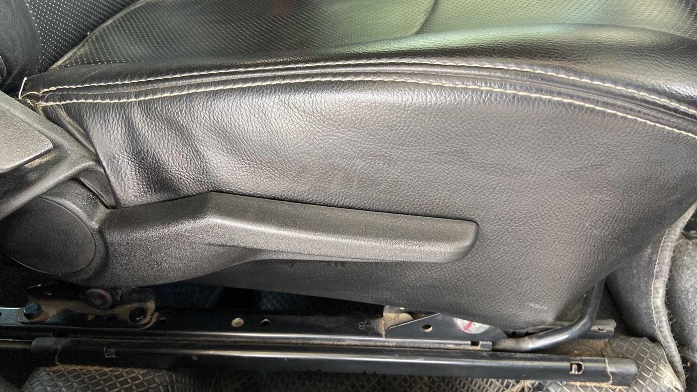 2015 Maruti Baleno ZETA PETROL 1.2, Petrol, Manual, 67,817 km, Driver Side Adjustment Panel
