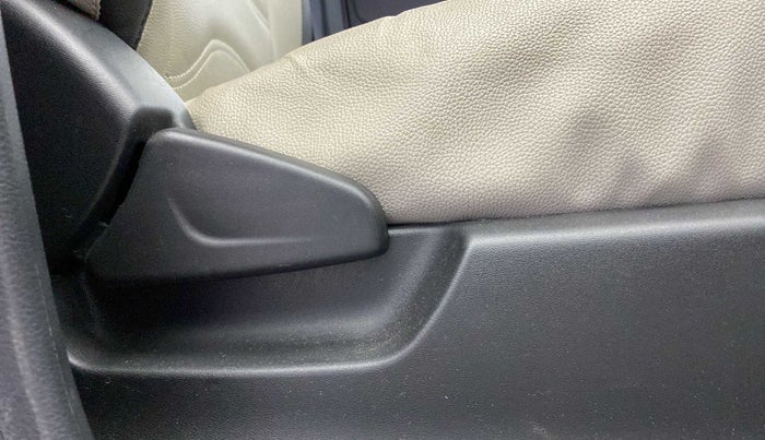 2018 Datsun Redi Go S 1.0 AMT, Petrol, Automatic, 21,296 km, Driver Side Adjustment Panel