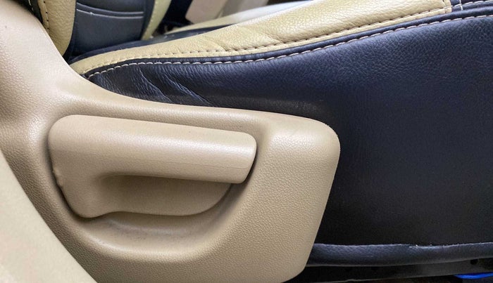 2012 Honda Brio S MT, Petrol, Manual, 78,342 km, Driver Side Adjustment Panel