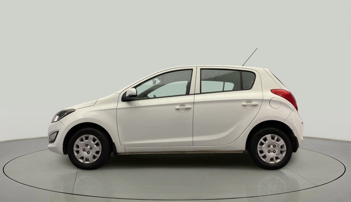2013 Hyundai i20 MAGNA (O) 1.2, Petrol, Manual, 75,864 km, Left Side