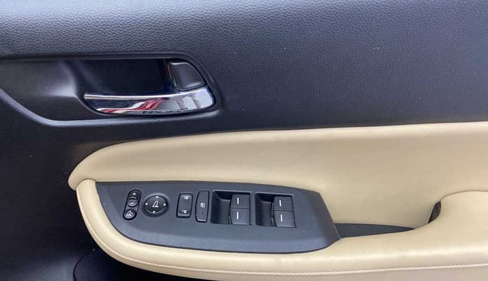 2020 Honda City 1.5L I-VTEC ZX, Petrol, Manual, 20,088 km, Driver Side Door Panels Control