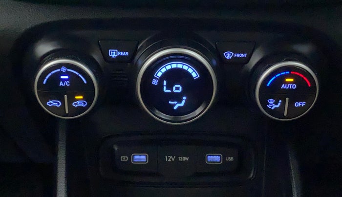2021 Hyundai VENUE SX 1.0 TURBO IMT, Petrol, Manual, 26,242 km, Automatic Climate Control