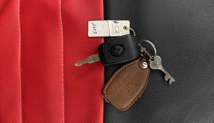 2021 Renault Kwid RXL, Petrol, Manual, 24,763 km, Key Close Up