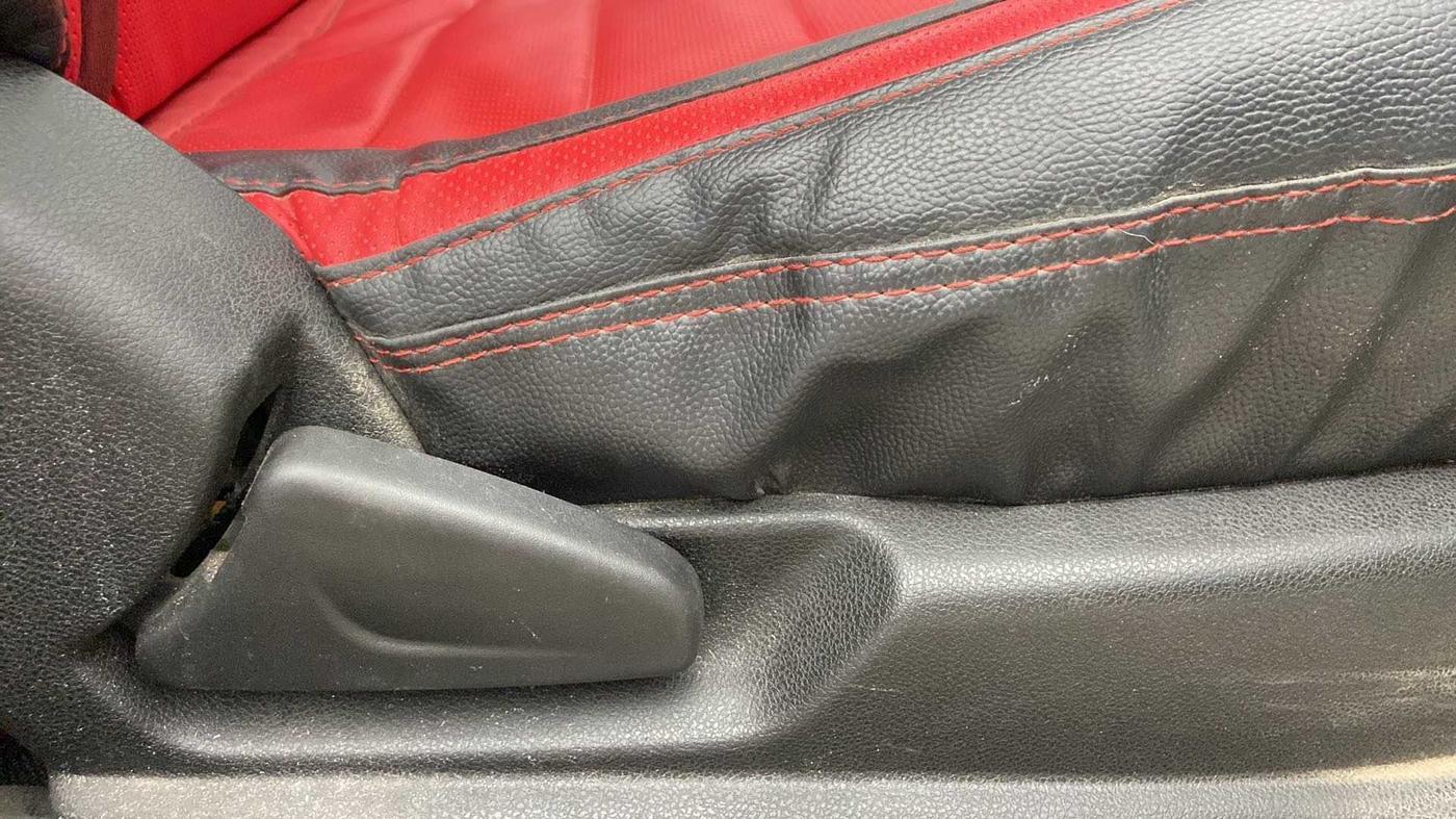 2021 Renault Kwid RXL, Petrol, Manual, 24,763 km, Driver Side Adjustment Panel