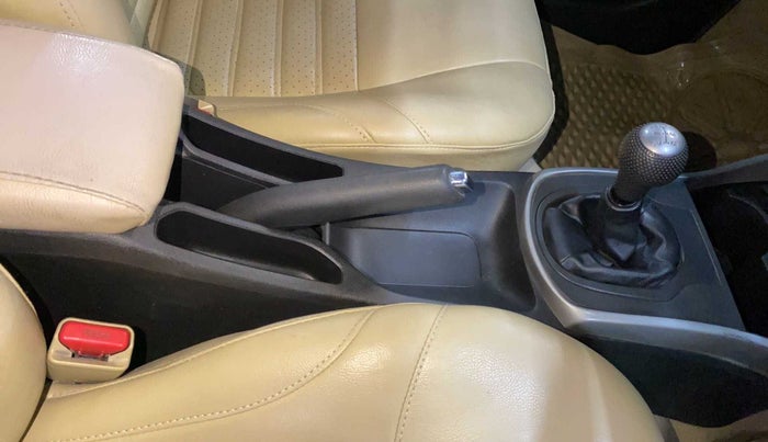 2017 Honda City 1.5L I-VTEC V MT, Petrol, Manual, 91,421 km, Gear Lever
