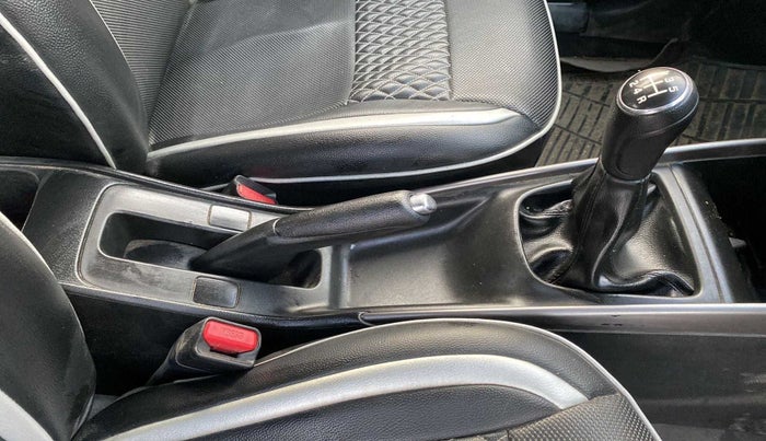 2021 Maruti Baleno DELTA PETROL 1.2, Petrol, Manual, 49,434 km, Gear Lever