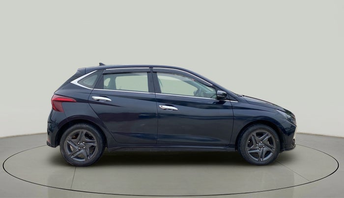 2021 Hyundai NEW I20 SPORTZ 1.2 MT, Petrol, Manual, 29,714 km, Right Side View
