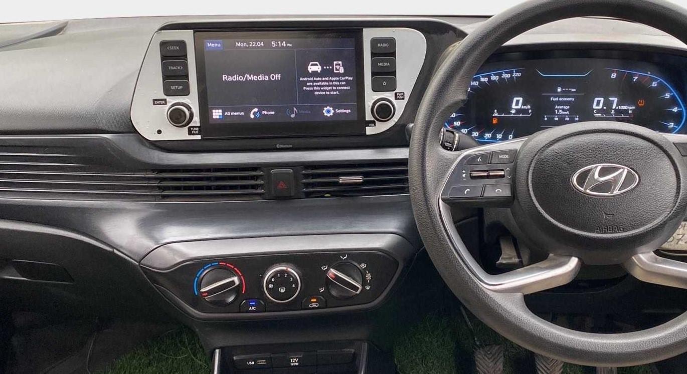2021 Hyundai NEW I20 SPORTZ 1.2 MT, Petrol, Manual, 29,714 km, Air Conditioner