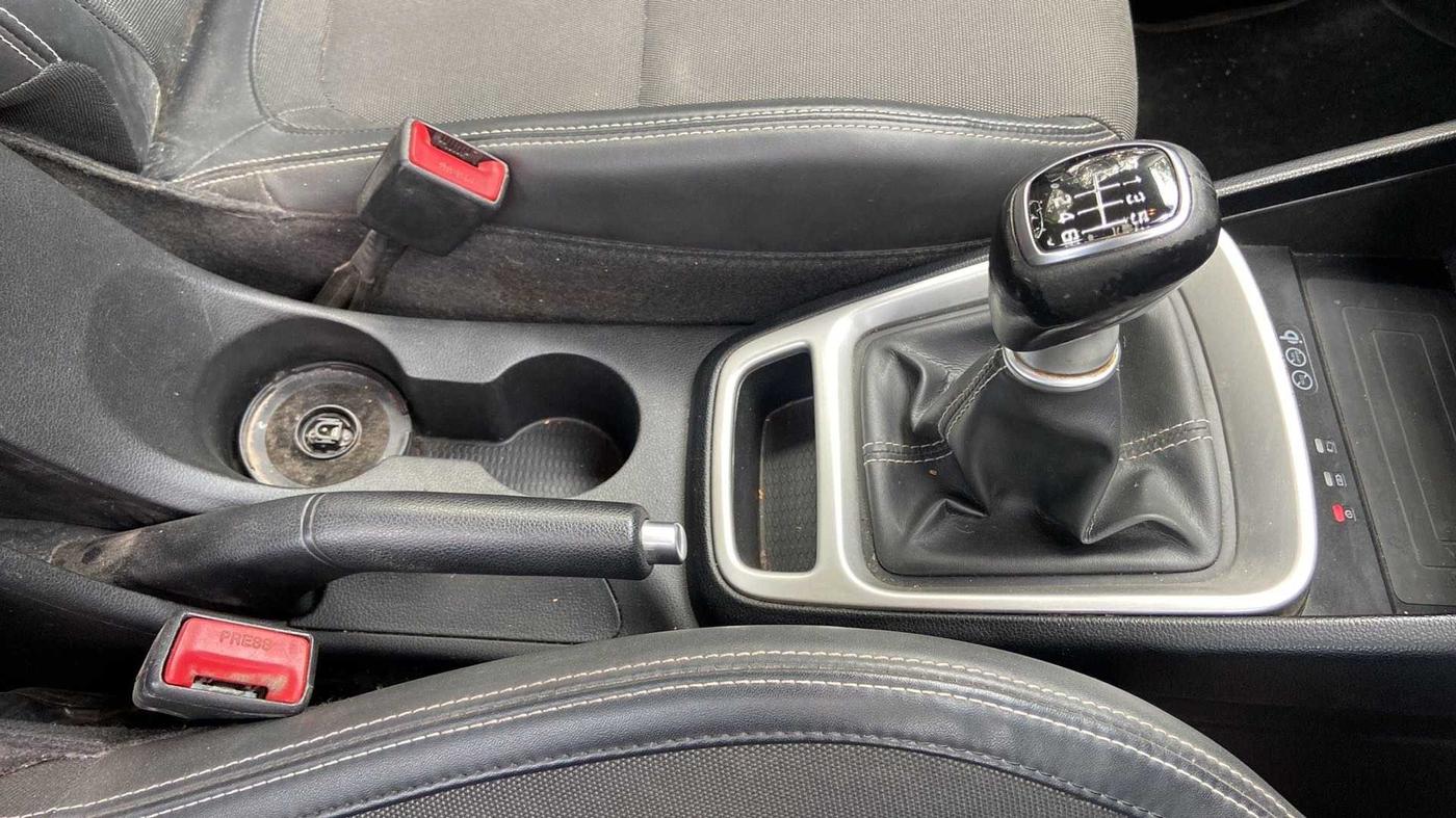 2019 Hyundai VENUE SX 1.0 (O) TURBO, Petrol, Manual, 56,767 km, Gear Lever