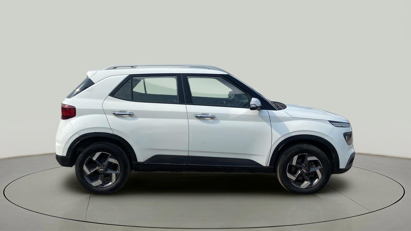 2019 Hyundai VENUE SX 1.0 (O) TURBO, Petrol, Manual, 56,767 km, Right Side View