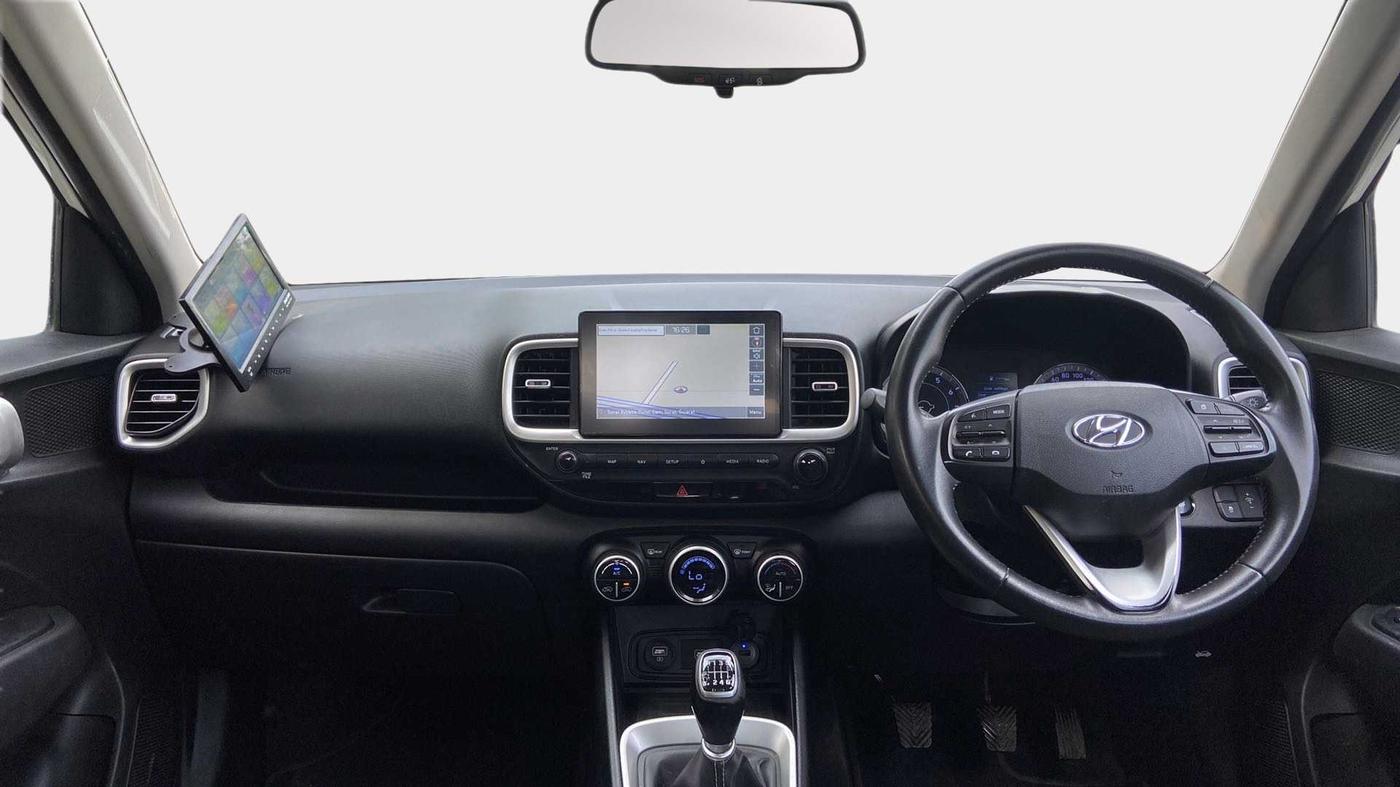 2019 Hyundai VENUE SX 1.0 (O) TURBO, Petrol, Manual, 56,767 km, Dashboard