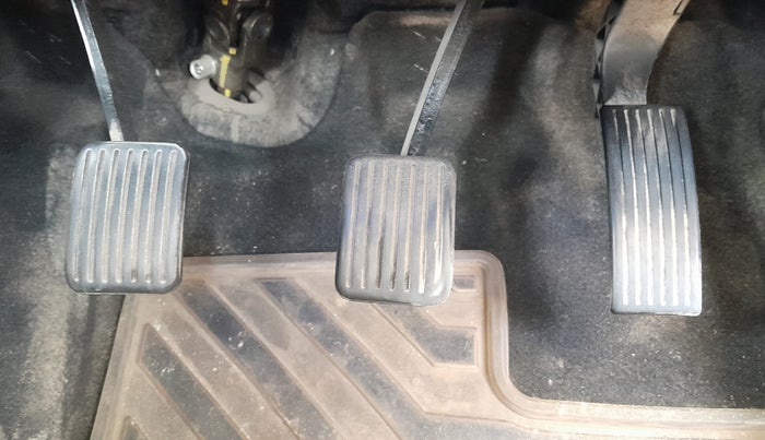 2023 Hyundai AURA SX 1.2 CNG, CNG, Manual, 16,272 km, Pedals