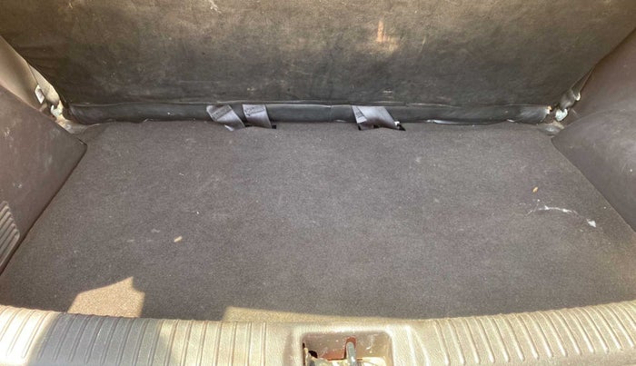 2012 Hyundai Santro Xing GL PLUS, Petrol, Manual, 57,275 km, Boot Inside