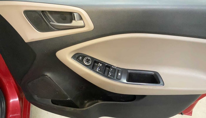 2015 Hyundai Elite i20 ASTA 1.2, Petrol, Manual, 95,613 km, Driver Side Door Panels Control