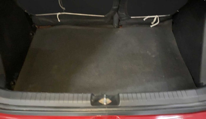 2015 Hyundai Elite i20 ASTA 1.2, Petrol, Manual, 95,613 km, Boot Inside