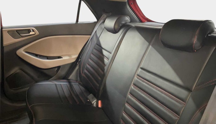 2015 Hyundai Elite i20 ASTA 1.2, Petrol, Manual, 95,613 km, Right Side Rear Door Cabin