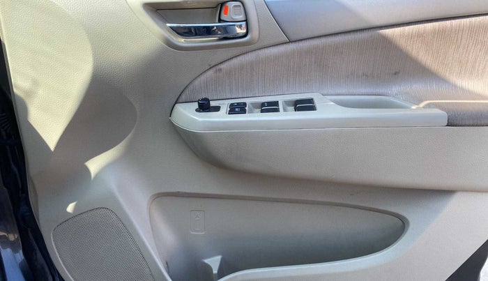 2013 Maruti Ertiga VXI, Petrol, Manual, 81,710 km, Driver Side Door Panels Control