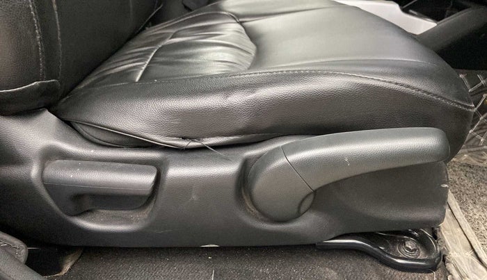 2017 Honda WR-V 1.2L I-VTEC VX MT, Petrol, Manual, 25,679 km, Driver Side Adjustment Panel