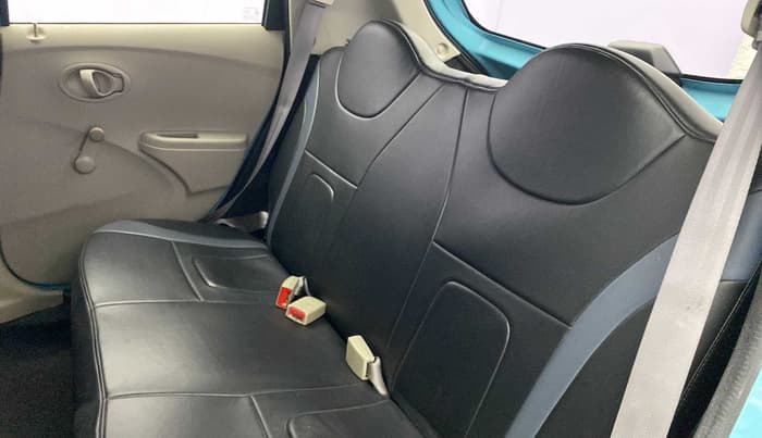 2014 Datsun Go T, Petrol, Manual, 68,978 km, Right Side Rear Door Cabin