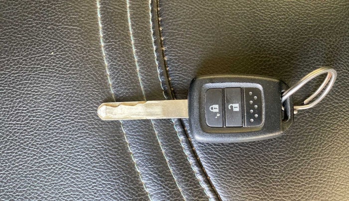 2017 Honda Jazz 1.2L I-VTEC VX, Petrol, Manual, 60,233 km, Key Close Up