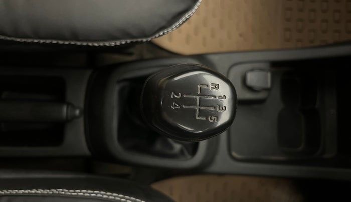 2019 Renault Kwid RXL, Petrol, Manual, 91,662 km, Gear Lever