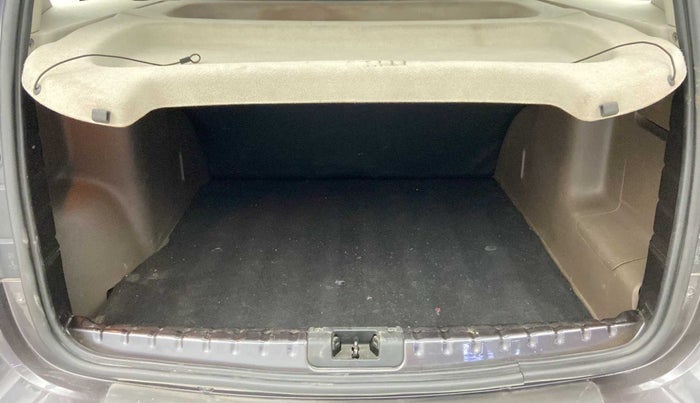 2019 Renault Duster 85 PS RXS MT DIESEL, Diesel, Manual, 60,851 km, Boot Inside
