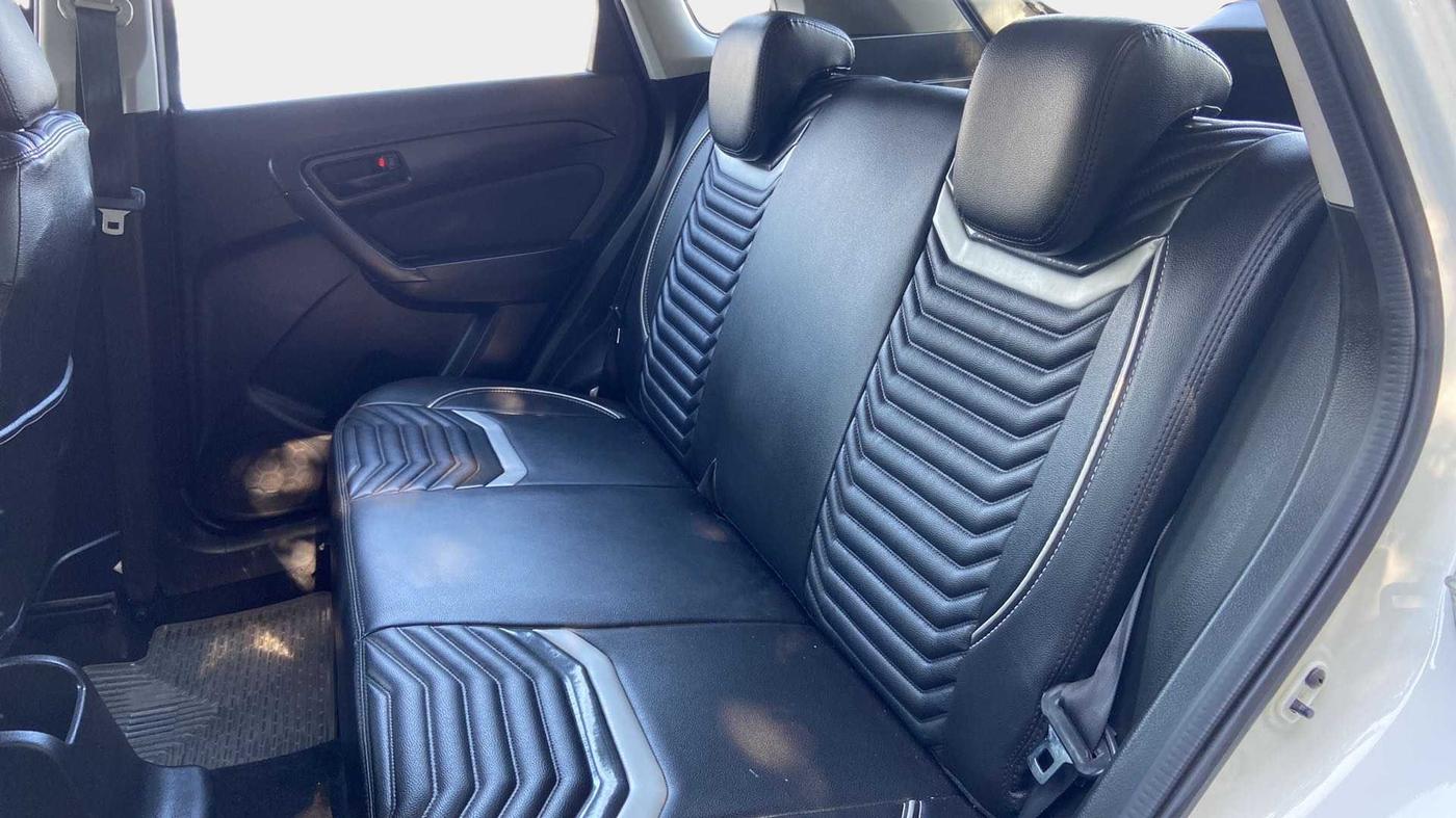 2021 Maruti Vitara Brezza VXI, Petrol, Manual, 9,671 km, Right Side Rear Door Cabin